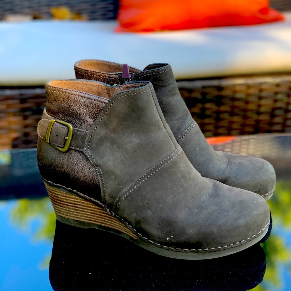 Dansko Wedges